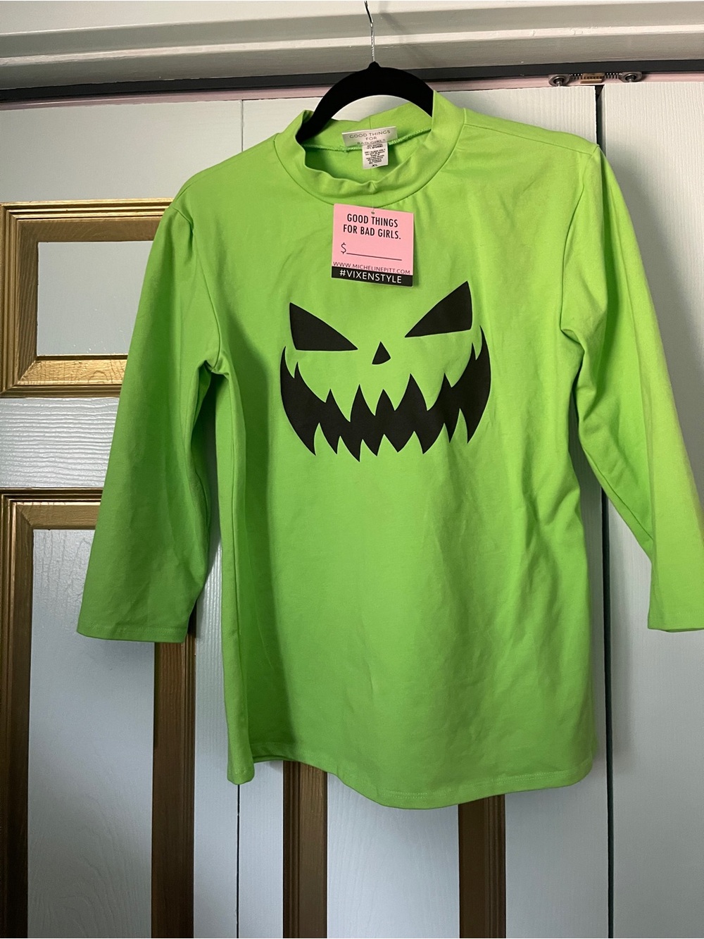 Vixen By Micheline Pitt Slimr Green Pumpkin King Halloween Jack o lantern top